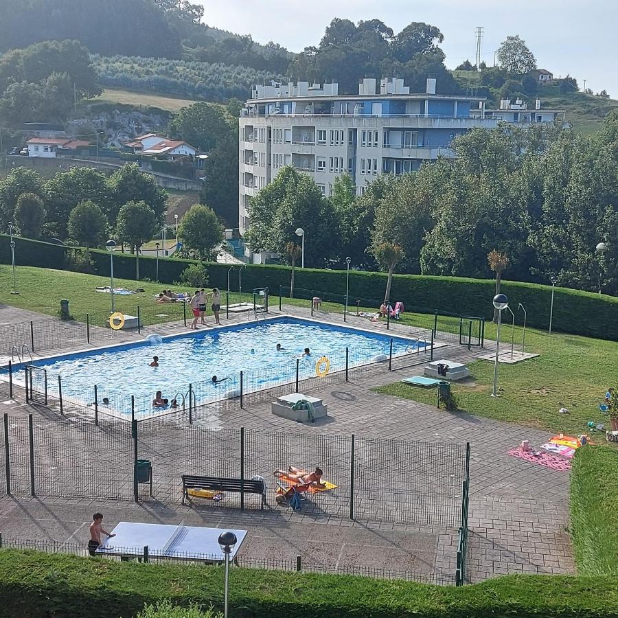Soleado Piso Con Garaje Y Piscina A 8' Centro Apartment Castro Urdiales Exterior photo