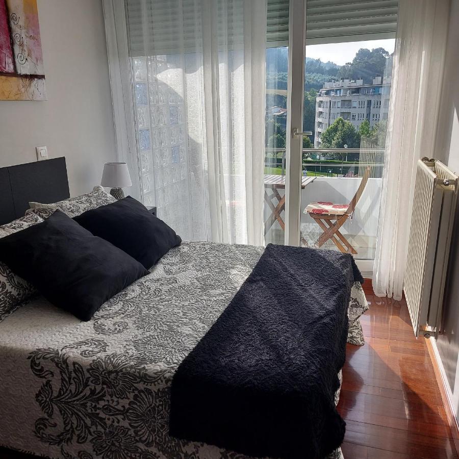 Soleado Piso Con Garaje Y Piscina A 8' Centro Apartment Castro Urdiales Exterior photo