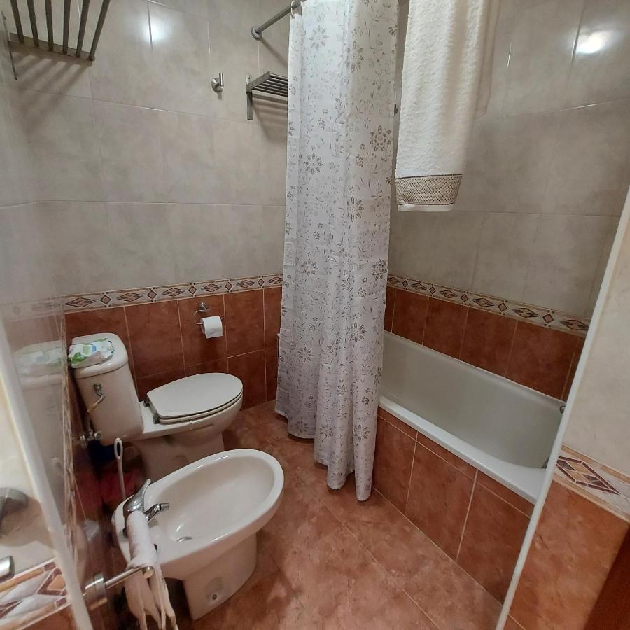 Soleado Piso Con Garaje Y Piscina A 8' Centro Apartment Castro Urdiales Exterior photo